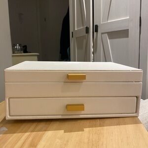 Elegant White Jewelry Box with Gold Accents